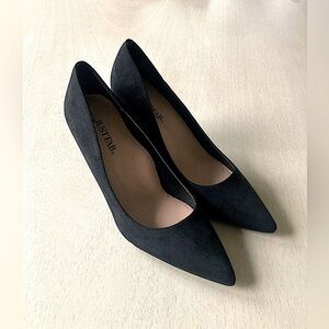 Black 3” high heels. Size 6. Never worn